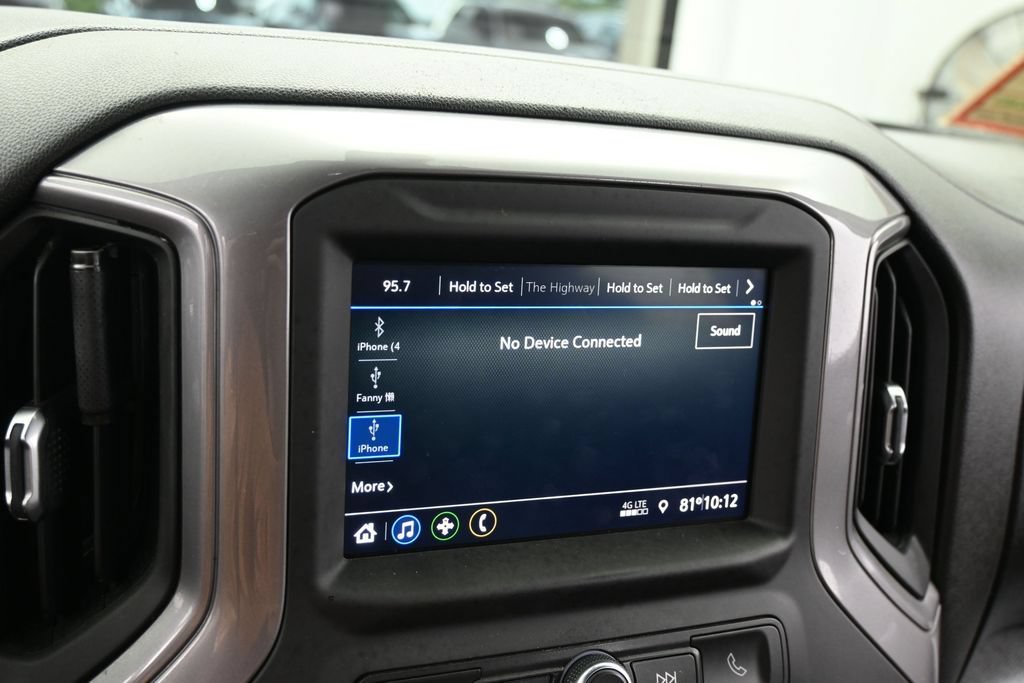 Used 2022 Chevrolet Silverado 1500 Custom RWD image 17
