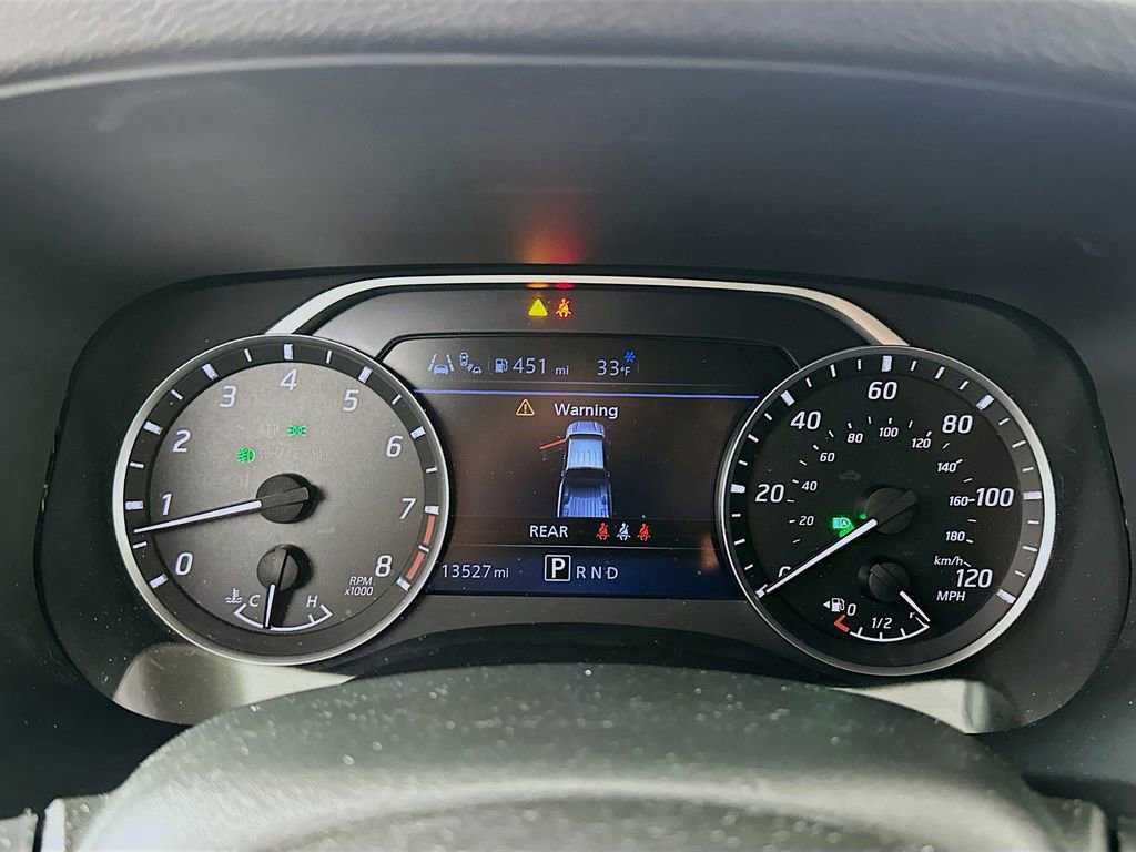 Used 2024 Nissan Frontier SV w/ Technology Package image 12