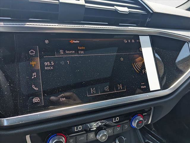 New 2025 Audi Q3 2.0T Premium image 12