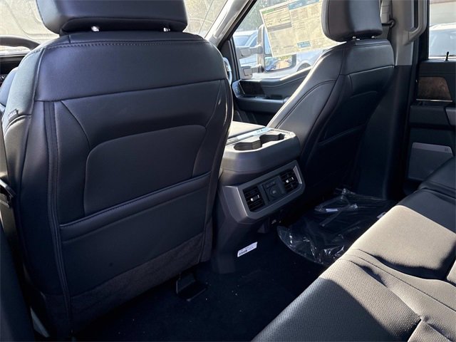 New 2026 Ford F250 Lariat w/ Black Appearance Package image 17