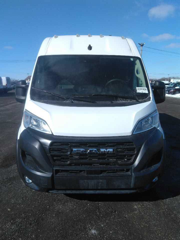 Used 2024 RAM ProMaster 2500 w/ Convenience Group FWD image 18