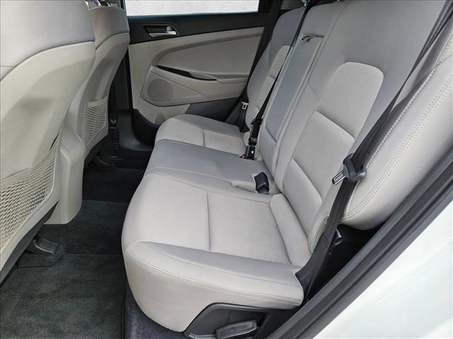 Used 2018 Hyundai Tucson SE image 17