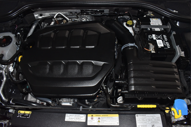 Used 2024 Volkswagen GTI Autobahn FWD image 25