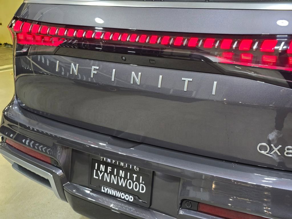 New 2025 INFINITI QX80 Luxe w/ Cargo Package image 32