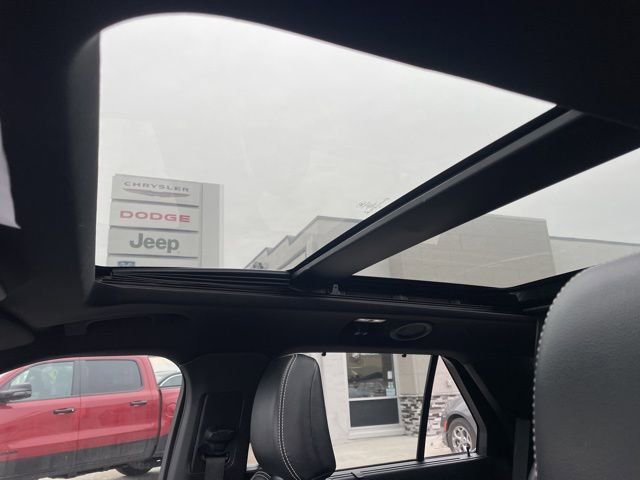 Used 2021 Ford Explorer ST image 8