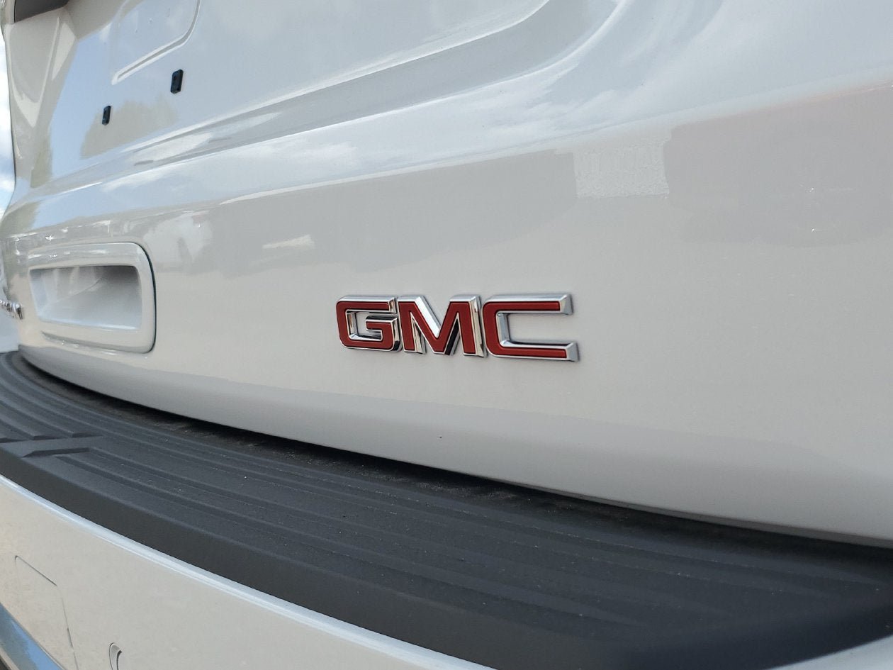 New 2027 GMC Yukon Denali w/ Denali Reserve Package AWD/4WD image 7