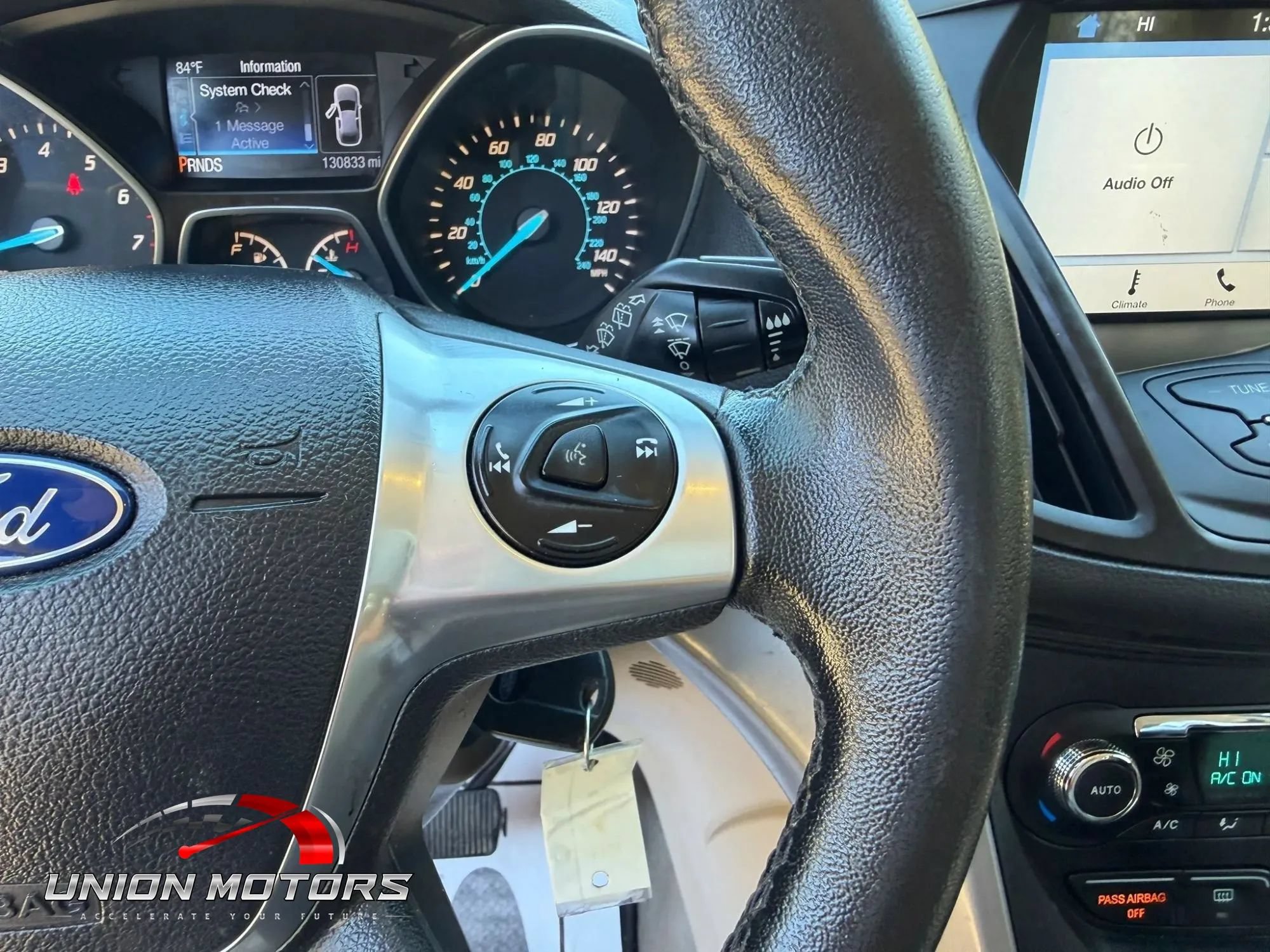 Used 2016 Ford Escape SE w/ SE Leather Comfort Package FWD image 29