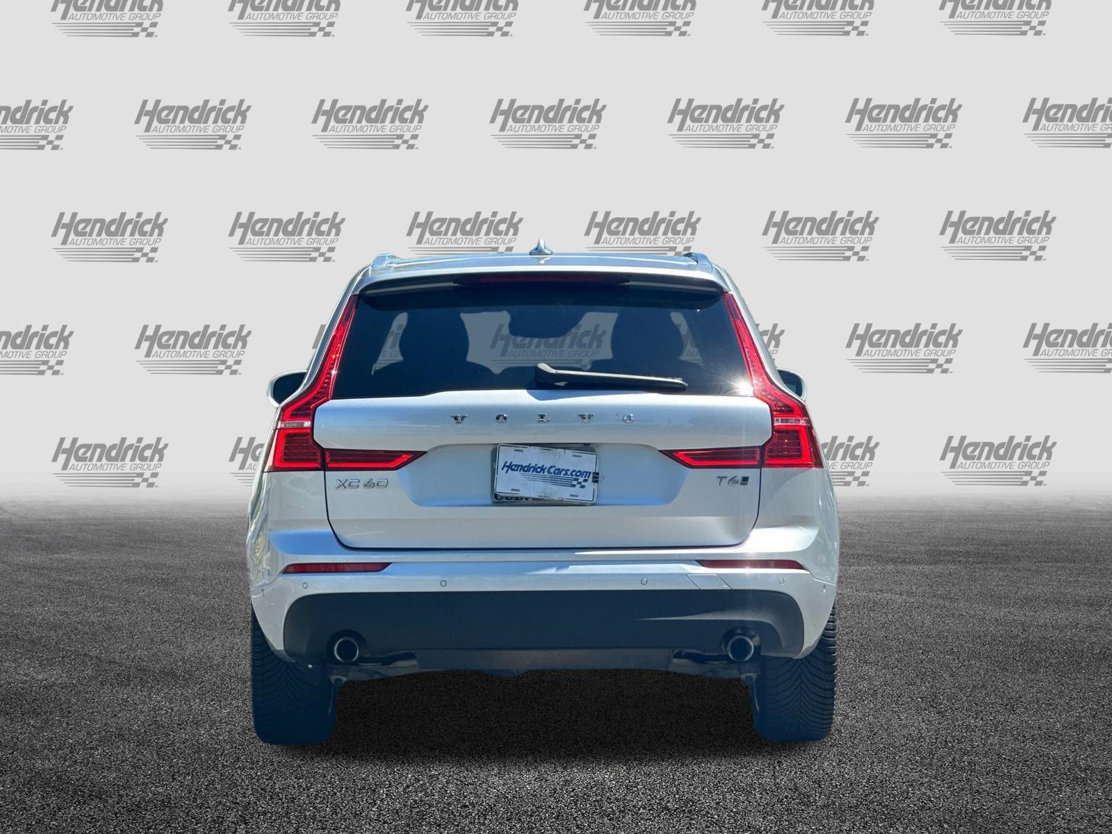 Used 2018 Volvo XC60 T6 Momentum w/ Convenience Package AWD/4WD image 6
