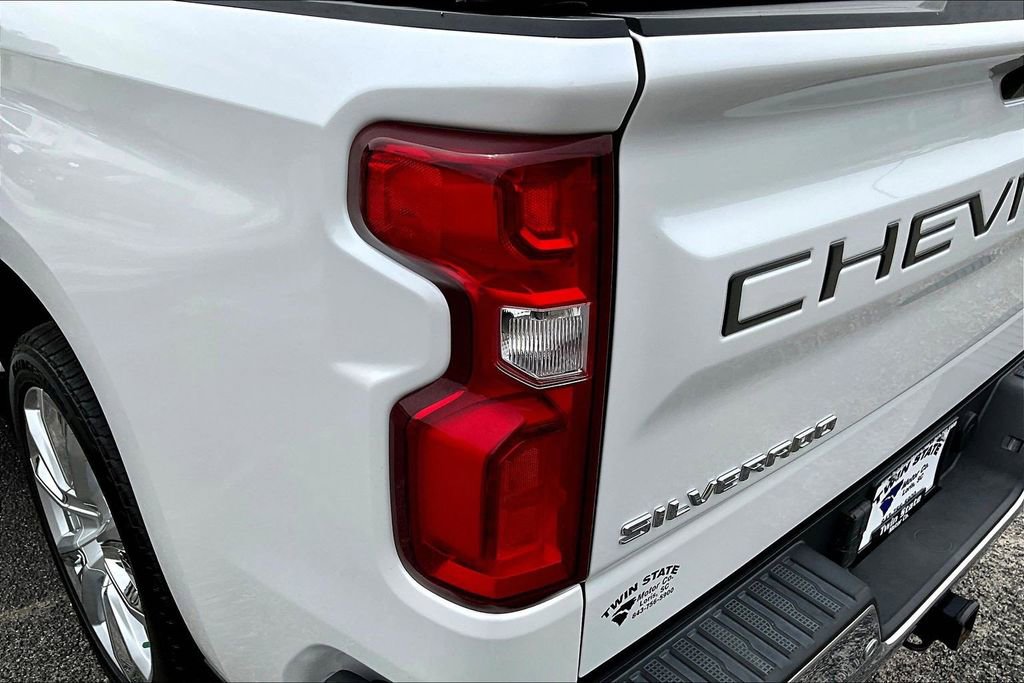 Used 2021 Chevrolet Silverado 1500 LTZ w/ LTZ Premium Package image 26