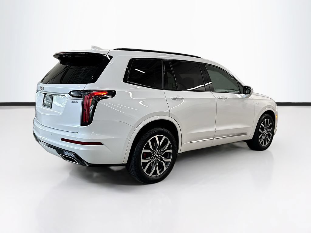 Used 2025 Cadillac XT6 Sport w/ Technology Package AWD/4WD image 5