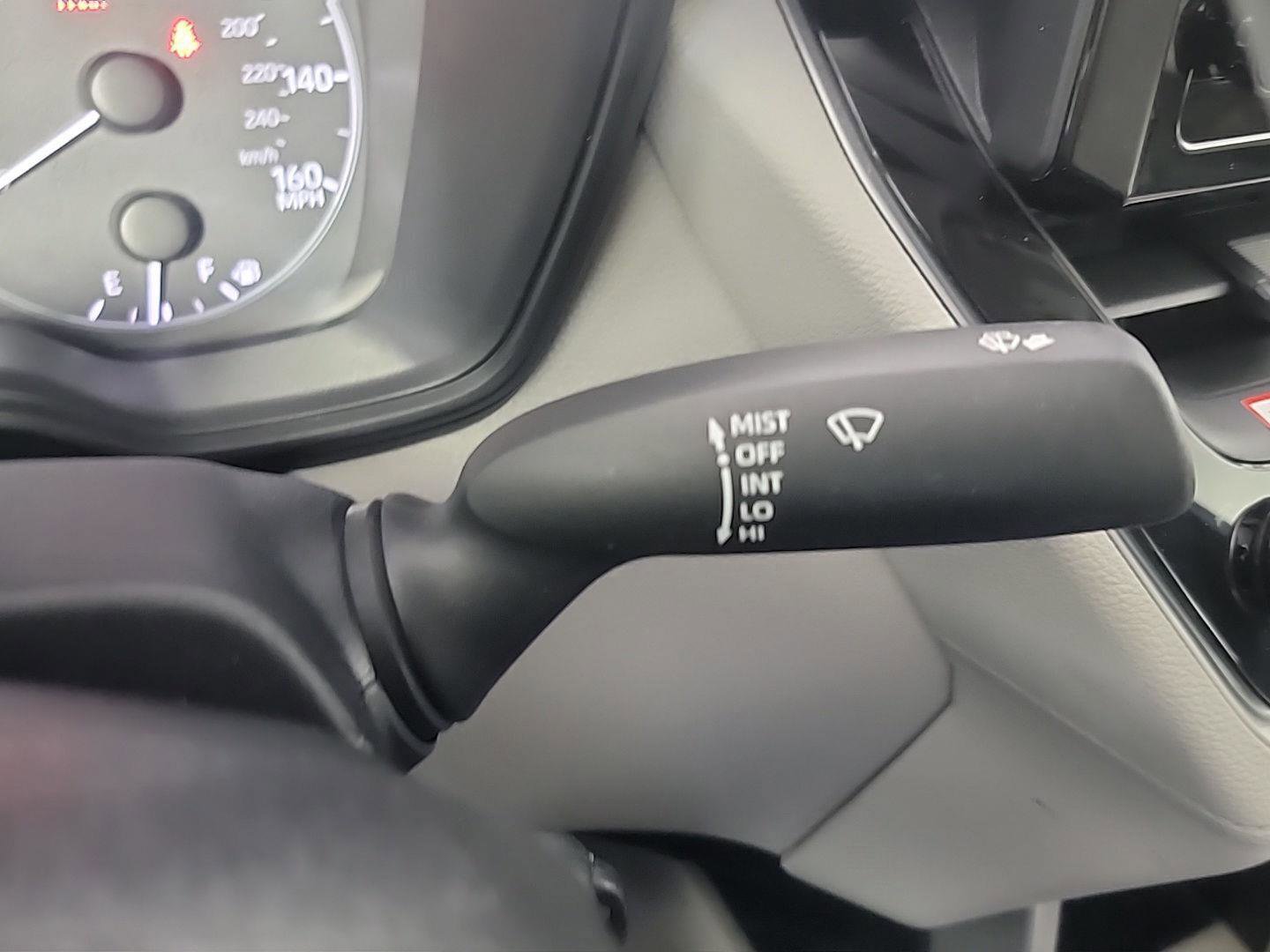 Used 2024 Toyota Corolla Cross L image 25