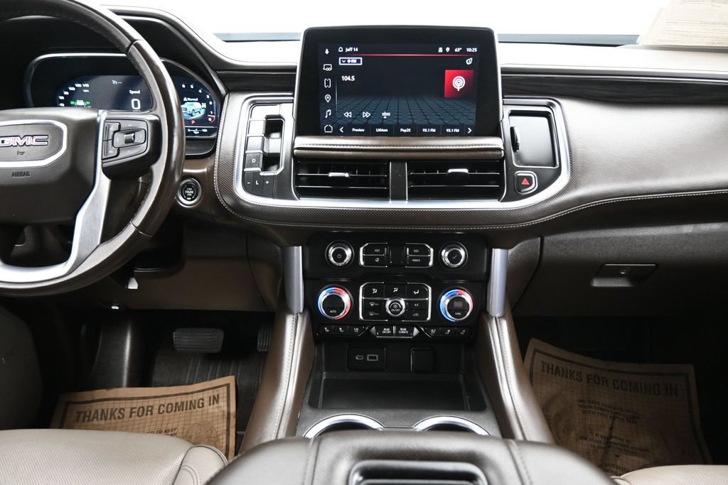 Used 2023 GMC Yukon SLT AWD/4WD image 17