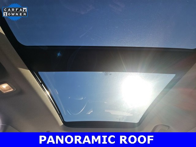 Used 2022 Ford Escape Titanium w/ Titanium Elite Package image 9