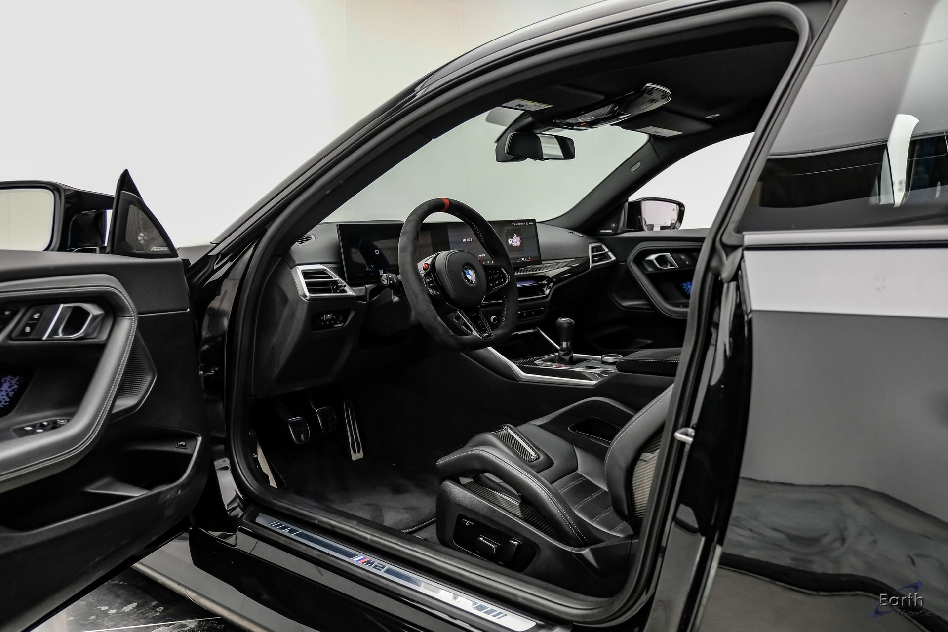 Used 2025 BMW M2 w/ Carbon Package RWD image 34