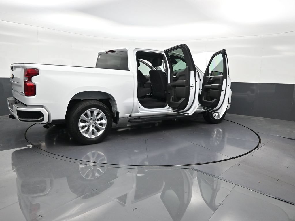 Used 2024 Chevrolet Silverado 1500 Custom RWD image 32