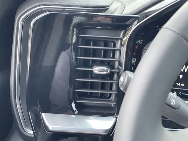 New 2025 GMC Sierra 3500 SLE w/ SLE Value Package image 10