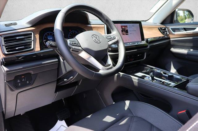 Used 2026 Volkswagen Atlas SE AWD/4WD image 10