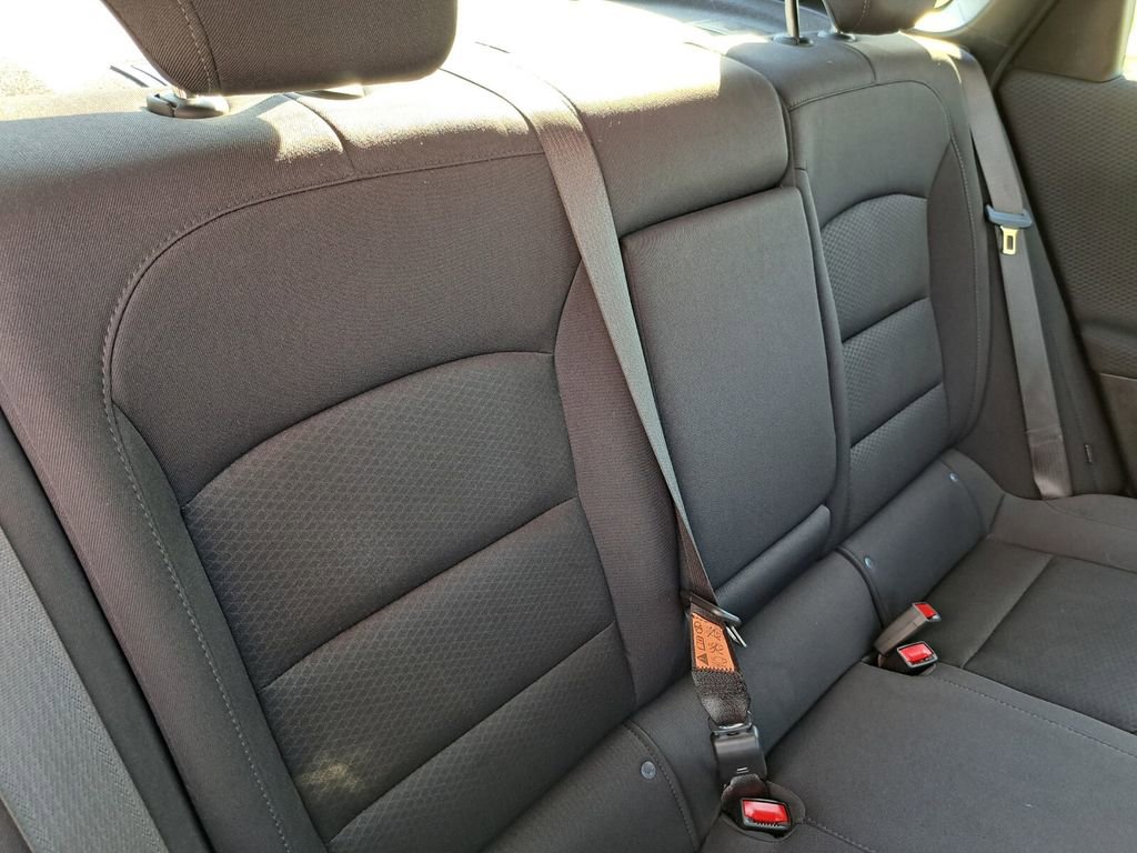 Used 2025 Chevrolet Malibu LT image 26