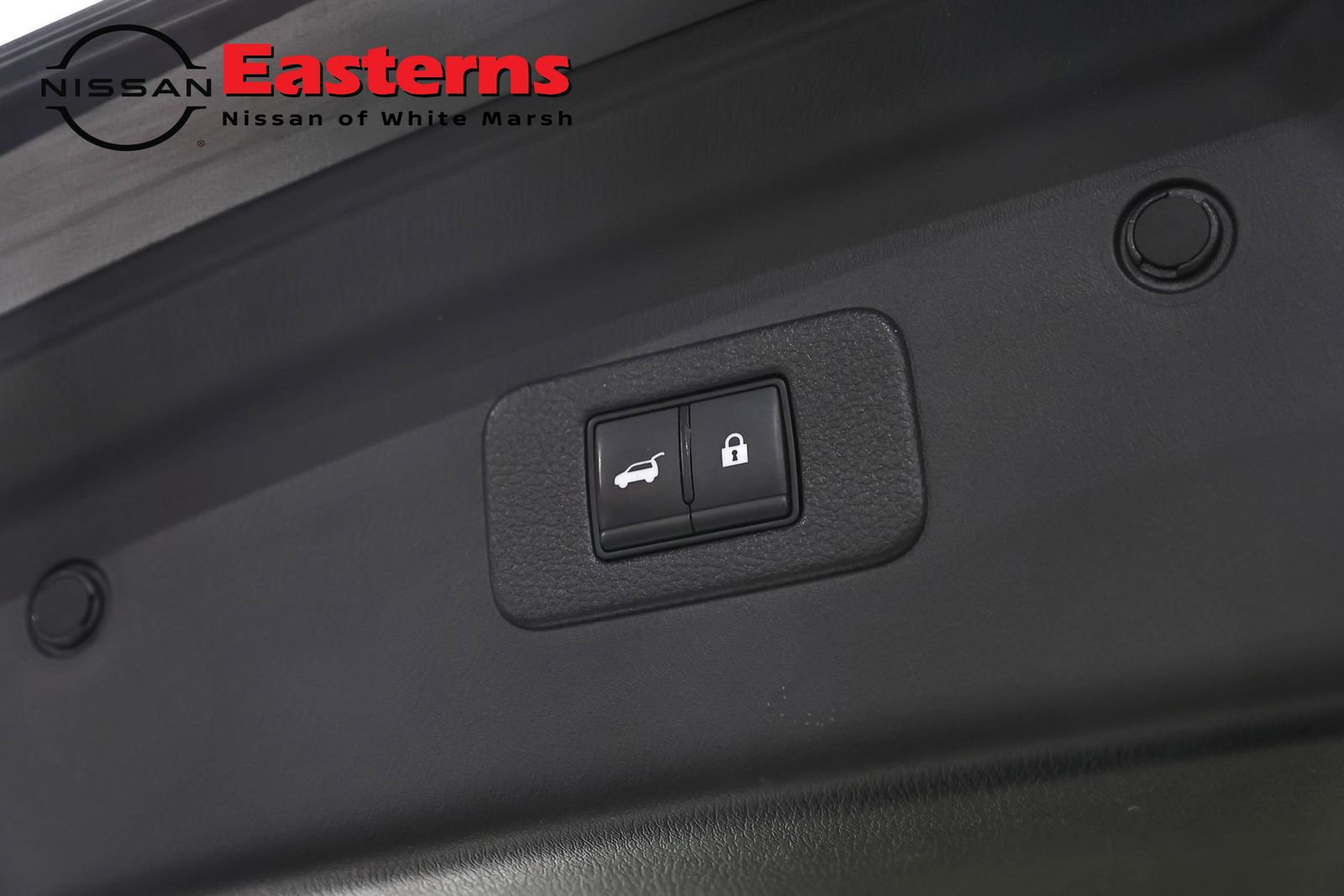Used 2024 Nissan Armada SL AWD/4WD image 27