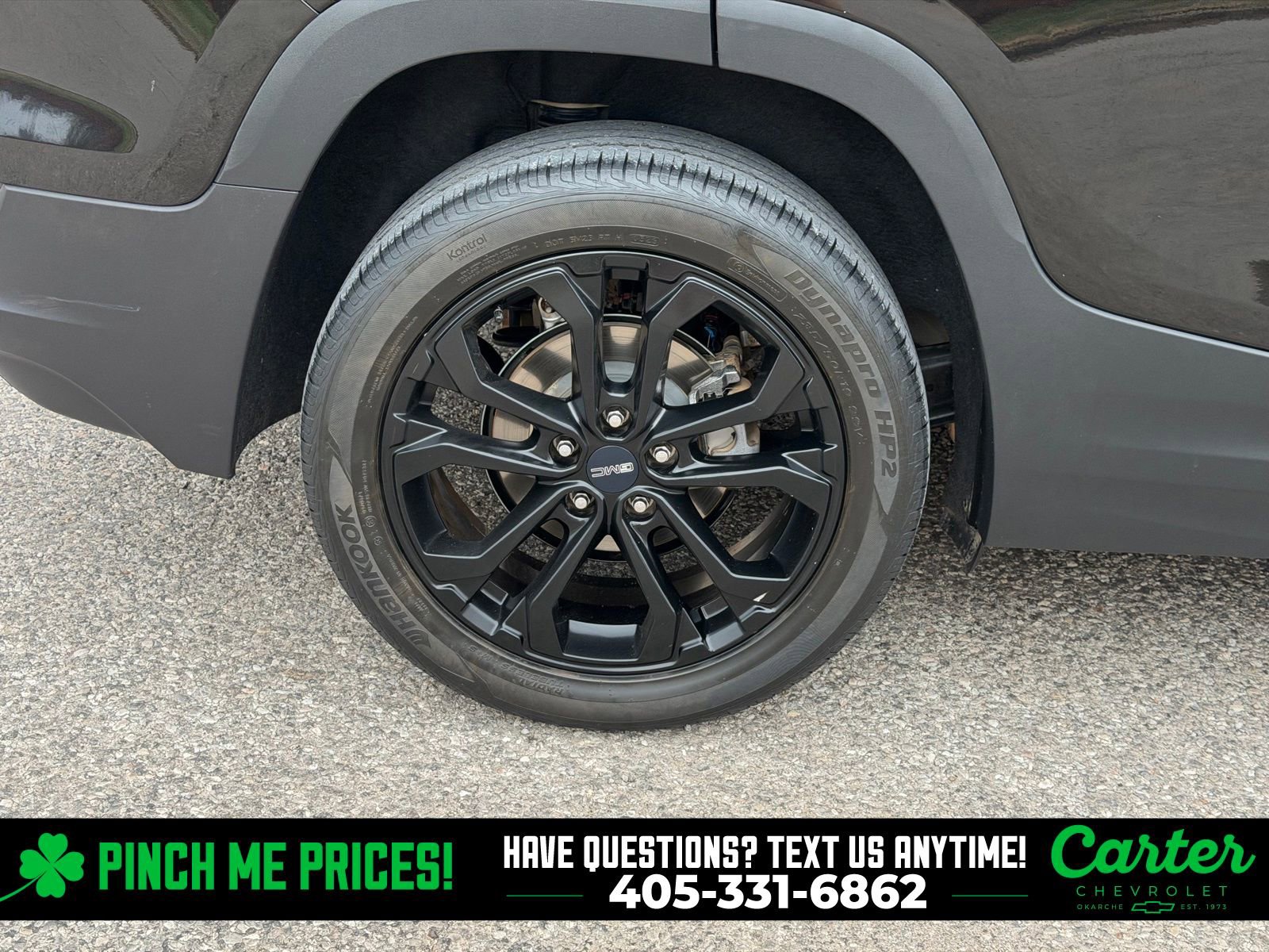 Used 2020 GMC Terrain SLE w/ Driver Convenience Package image 13