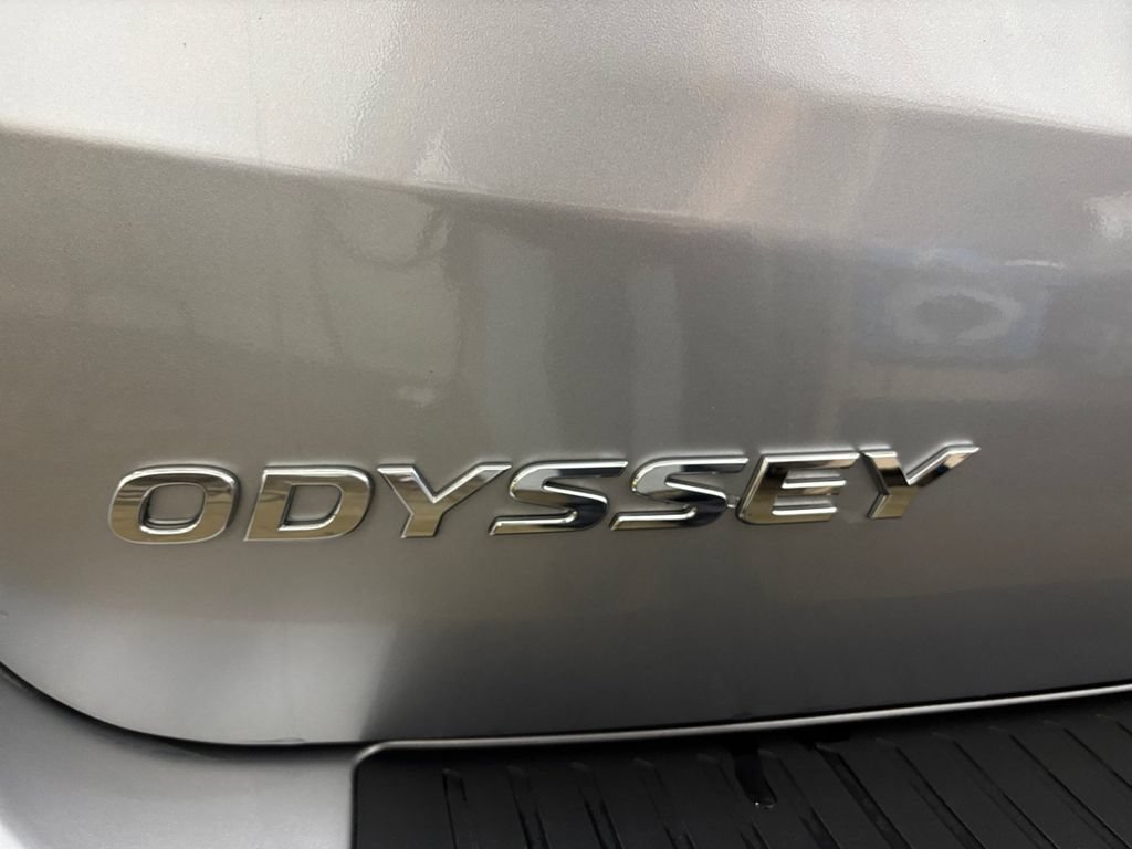 Used 2023 Honda Odyssey EX image 30