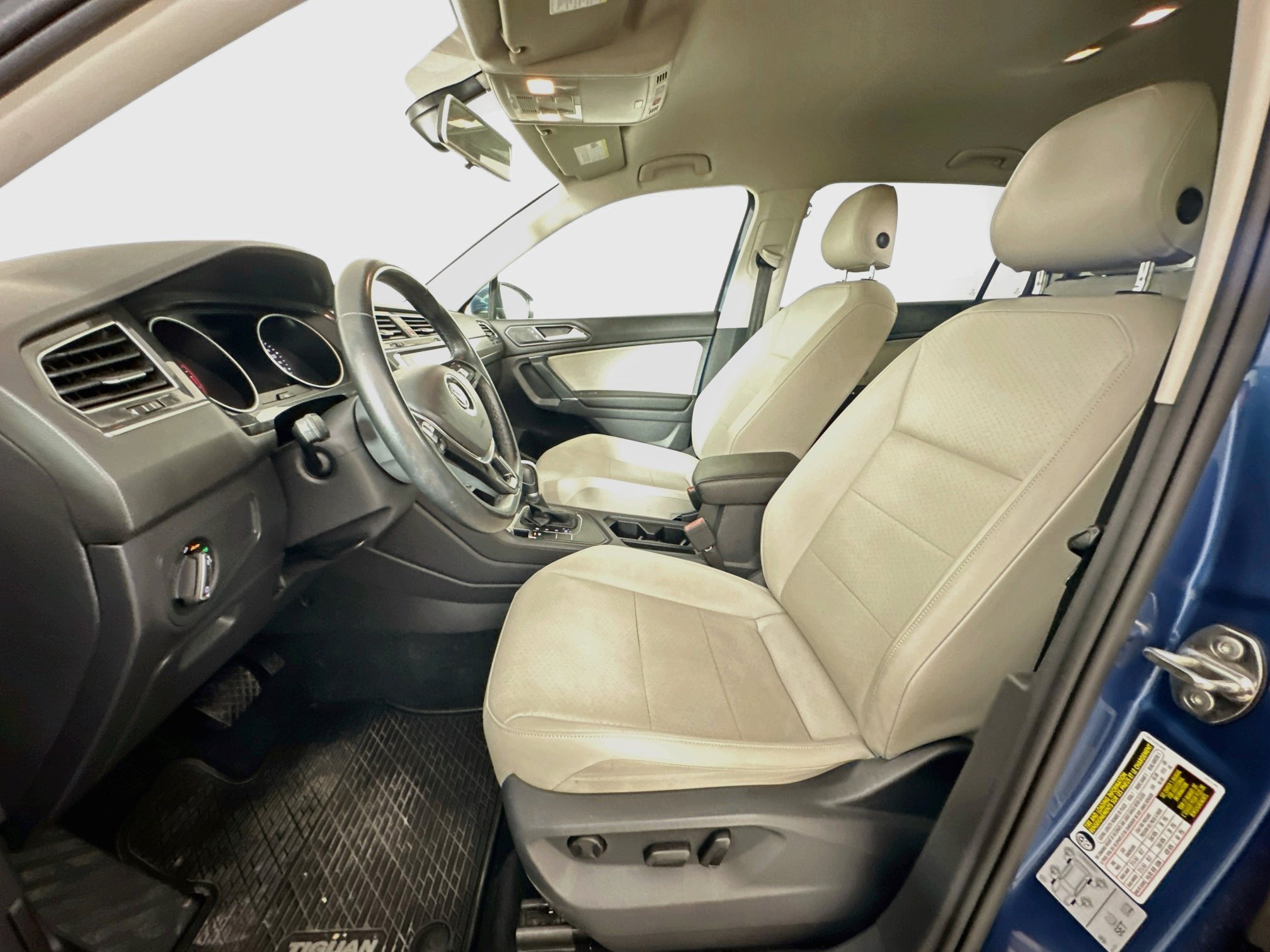Used 2018 Volkswagen Tiguan S FWD image 13