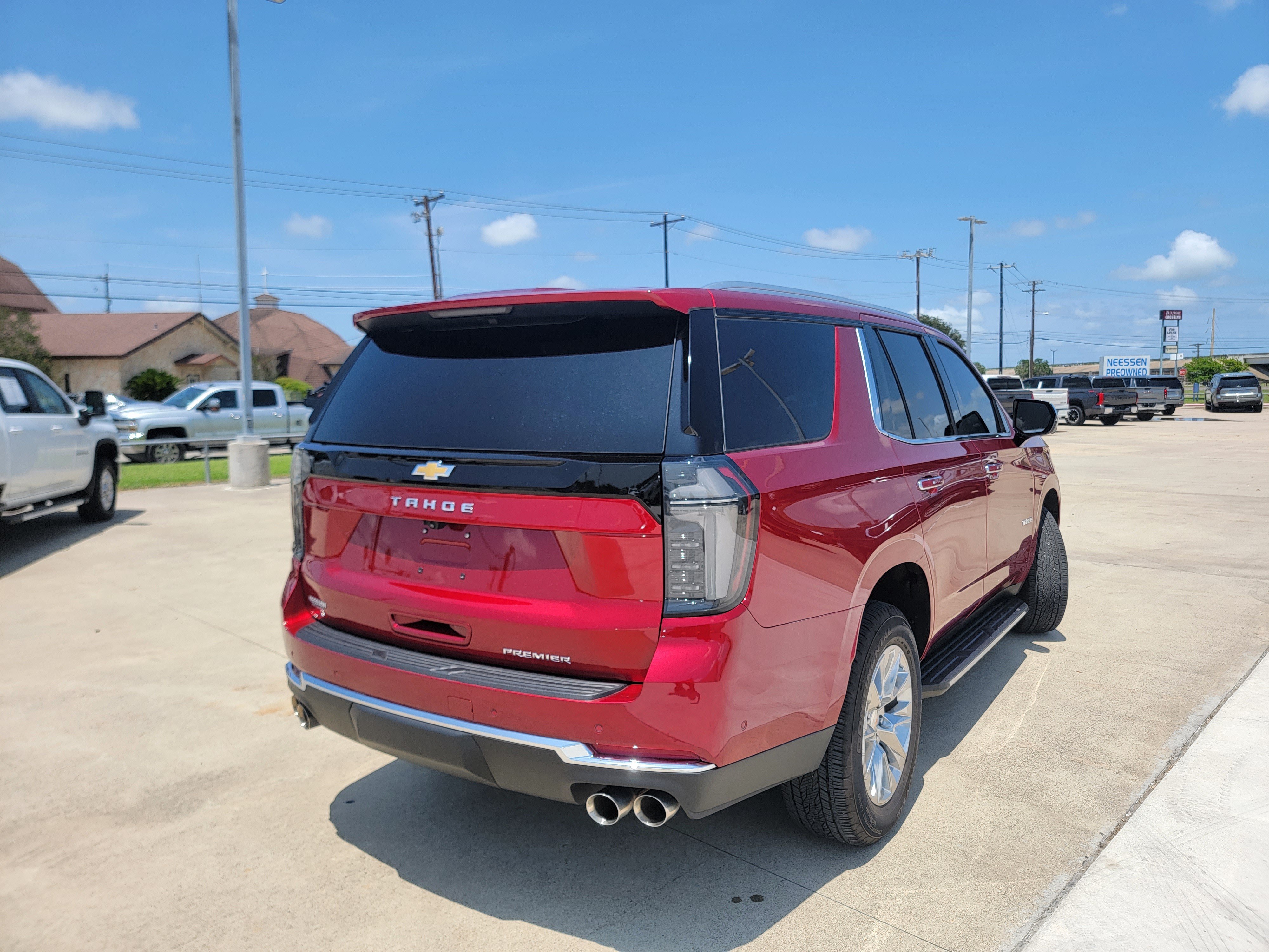Used 2026 Chevrolet Tahoe Premier w/ Sun And Tow Package RWD image 7