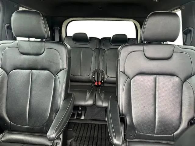 Used 2024 Jeep Grand Cherokee L Overland w/ Trailer Tow Package AWD/4WD image 18
