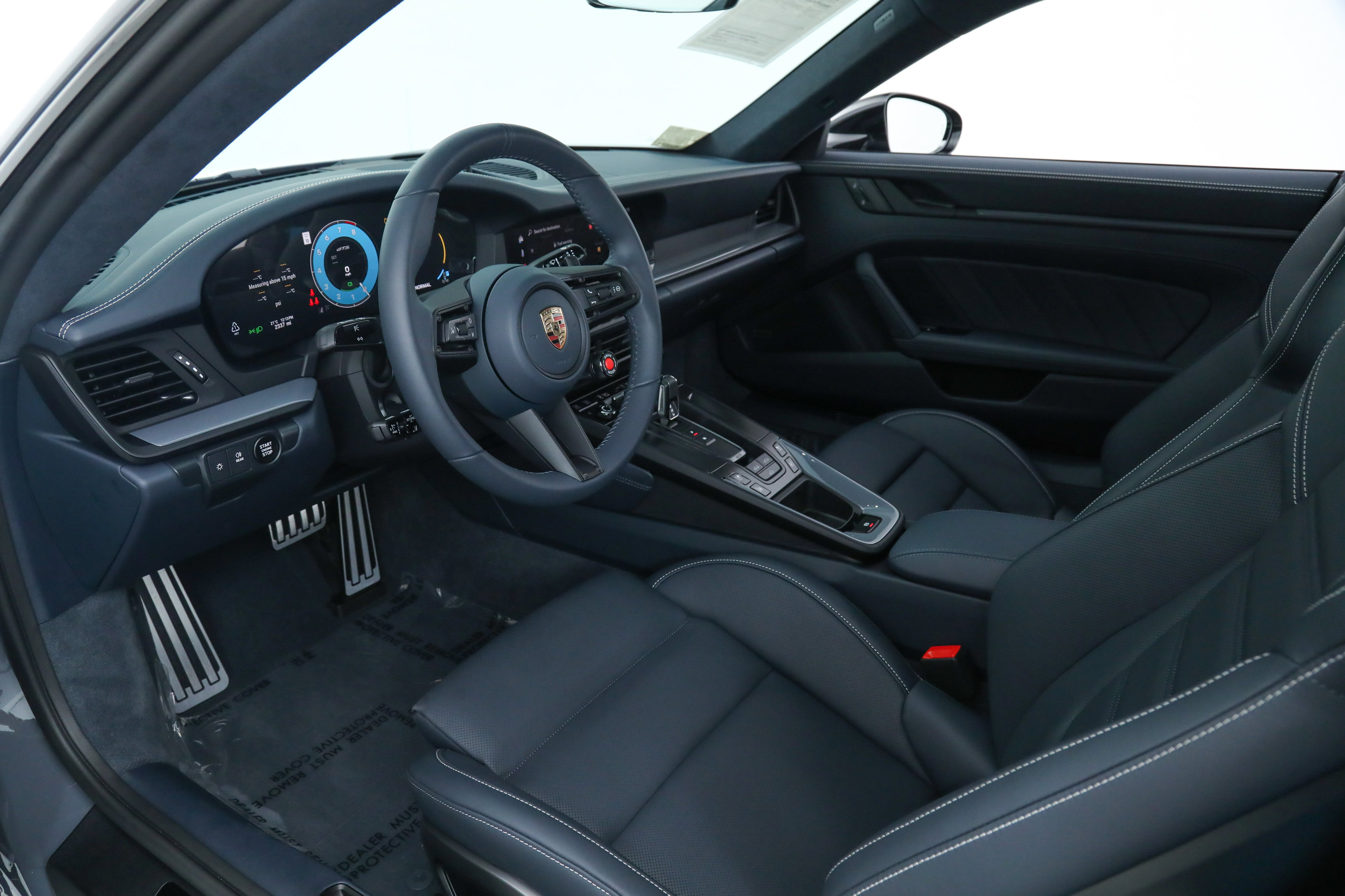 Used 2025 Porsche 911 Carrera GTS image 20