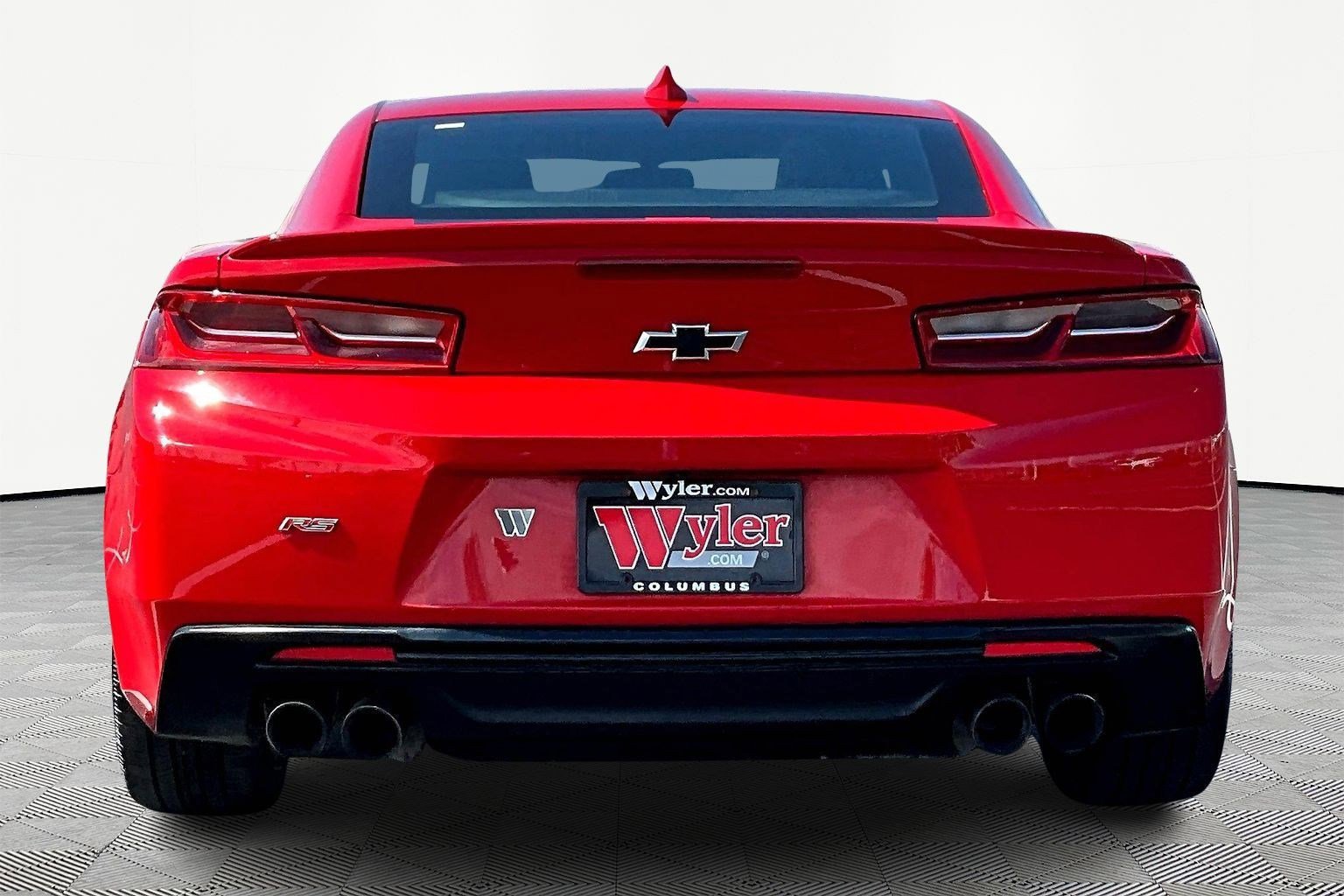 Used 2017 Chevrolet Camaro LT w/ RS Package image 5