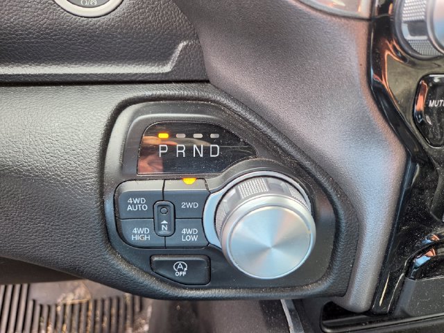 Used 2021 RAM 1500 Laramie AWD/4WD image 9