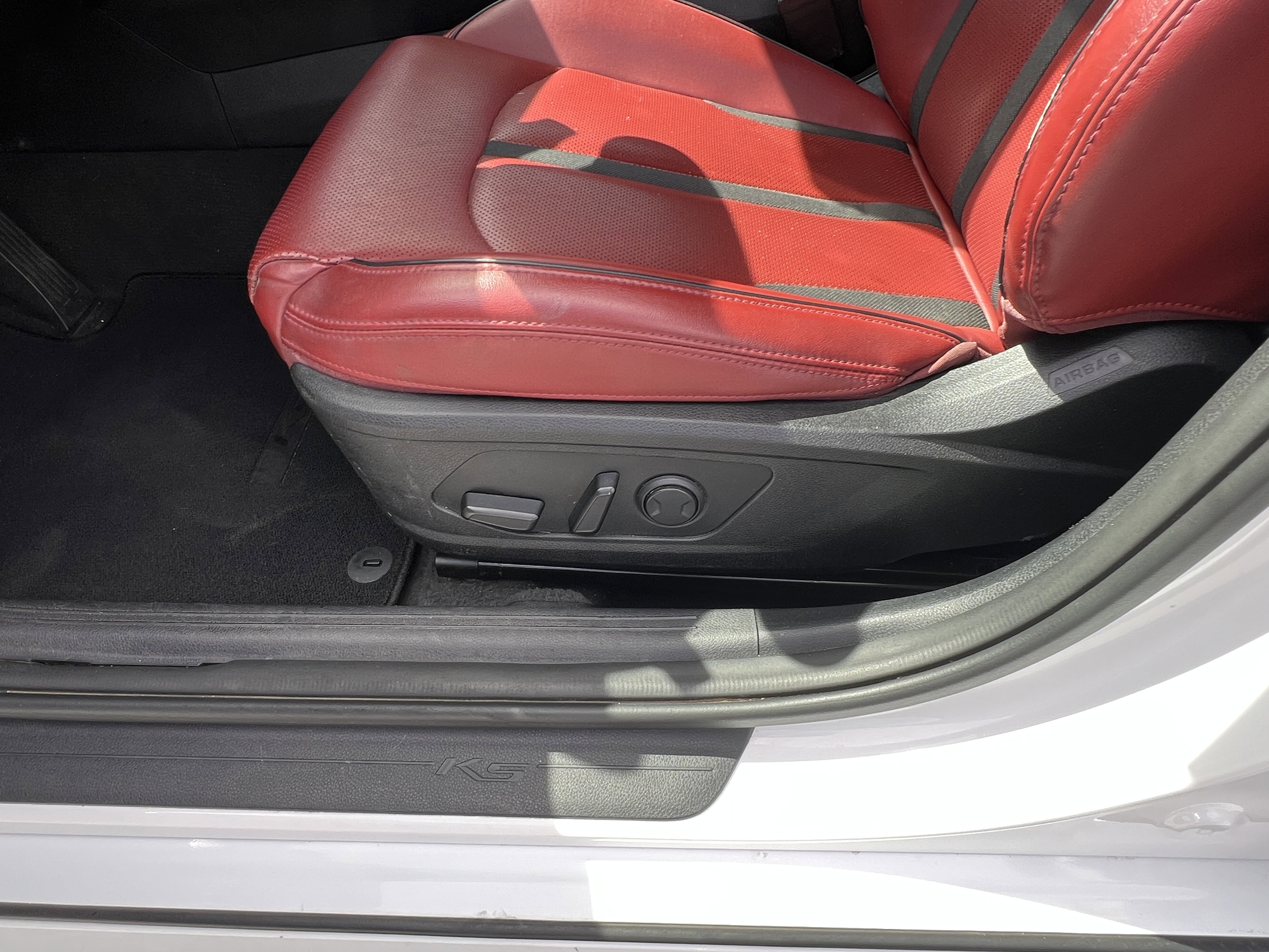 Certified 2023 Kia K5 GT-Line image 28