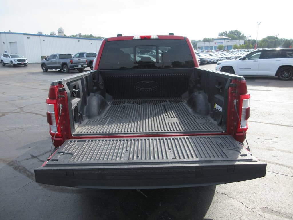 Used 2021 Ford F150 Lariat w/ Equipment Group 502A High AWD/4WD image 8