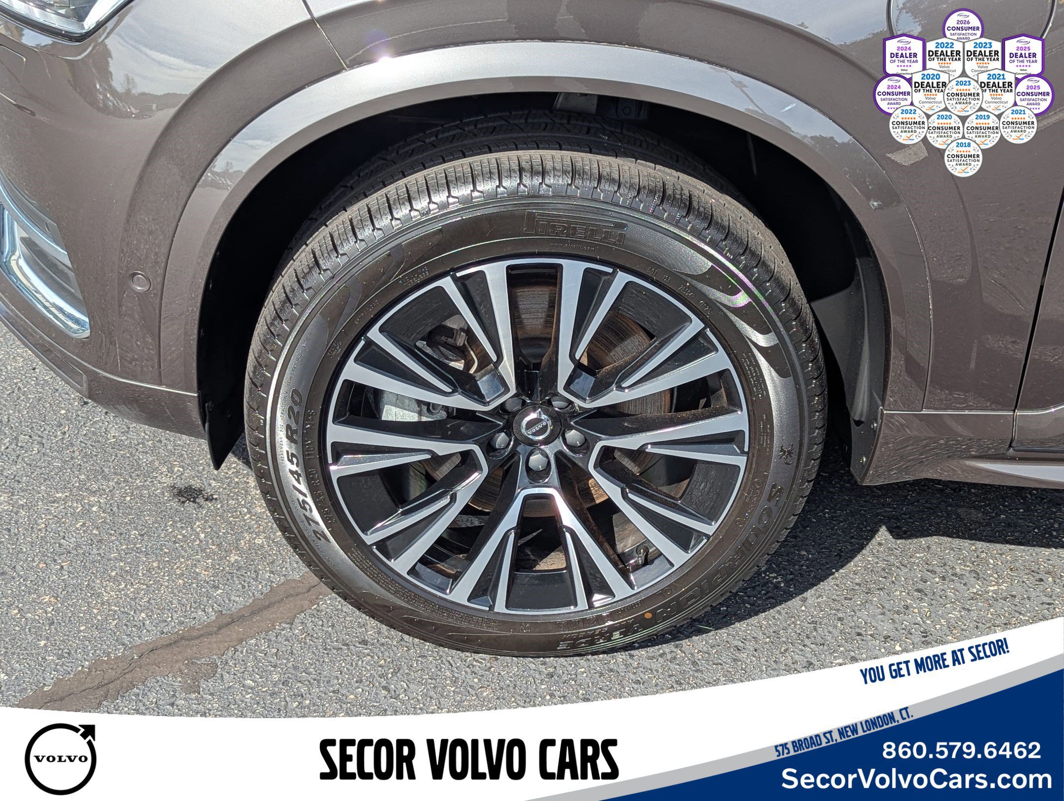 Certified 2024 Volvo XC90 T8 Plus w/ Protection Package Premier image 28