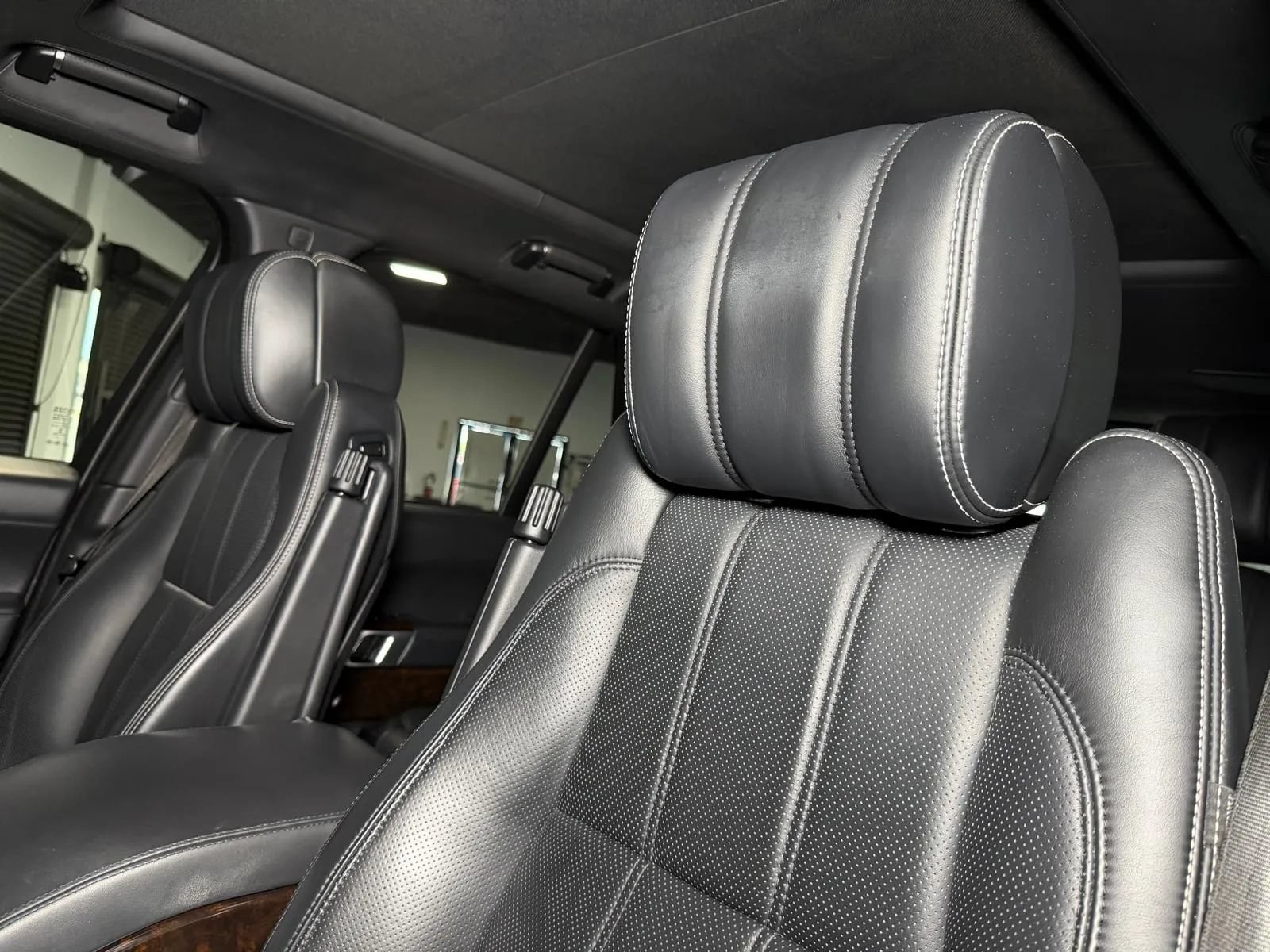 Used 2014 Land Rover Range Rover Autobiography AWD/4WD image 31