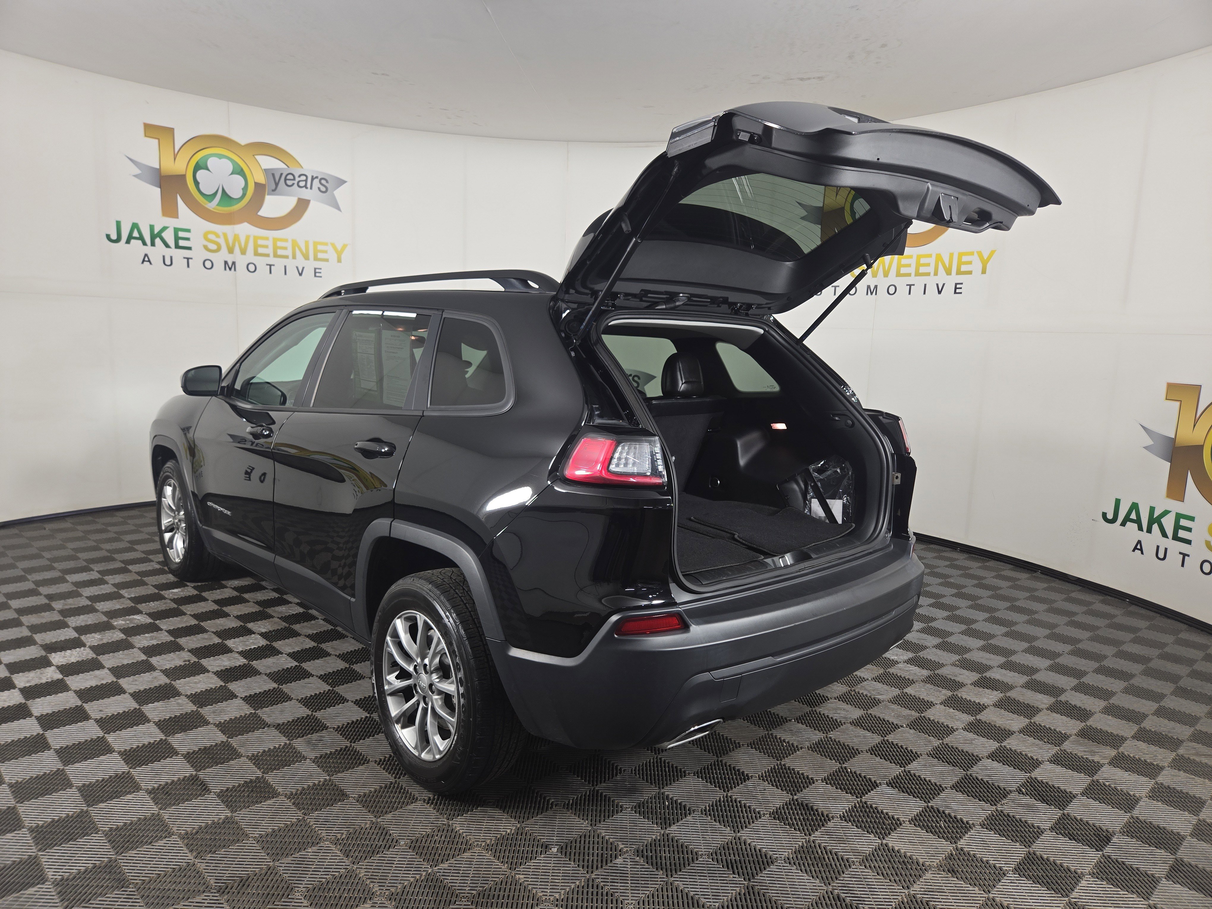 Certified 2022 Jeep Cherokee Latitude Lux image 31