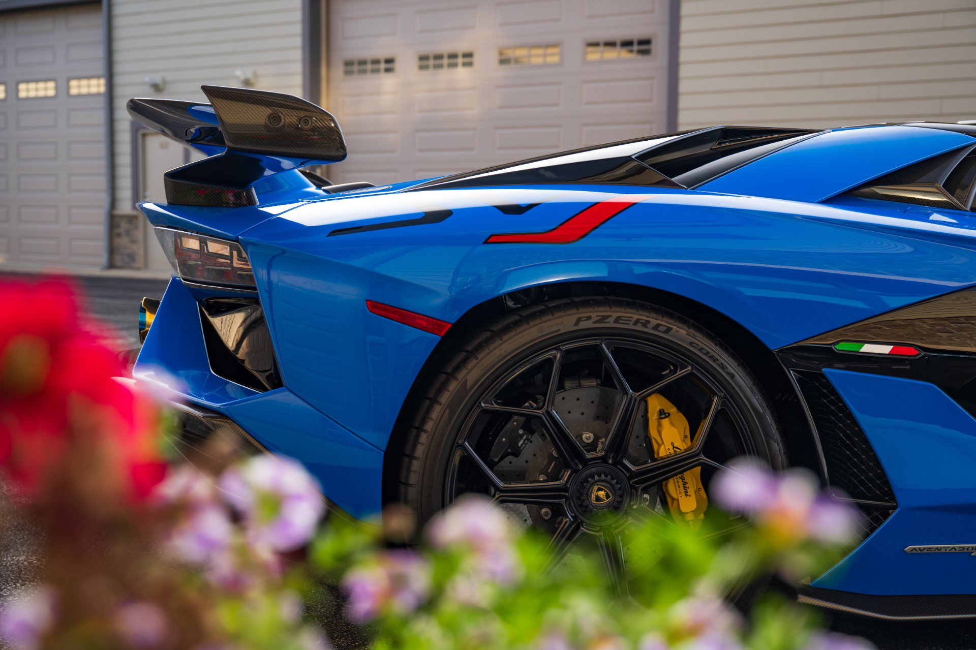 Used 2021 Lamborghini Aventador SVJ AWD/4WD image 52