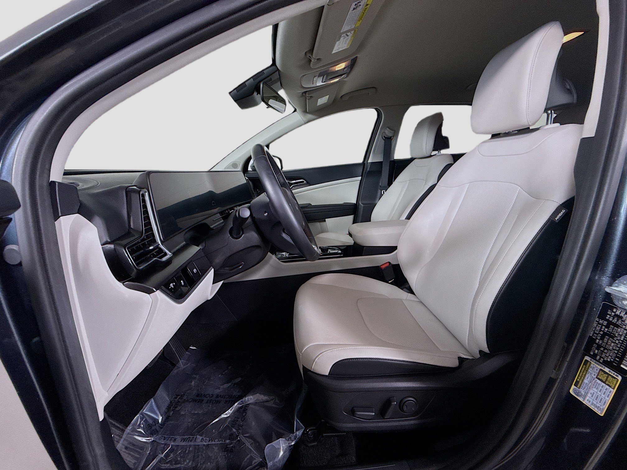 Used 2023 Kia Sportage EX image 22