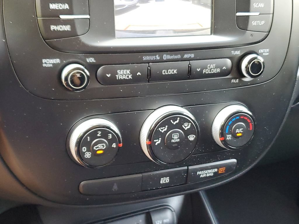 Used 2016 Kia Soul + w/ Designer's Package FWD image 29