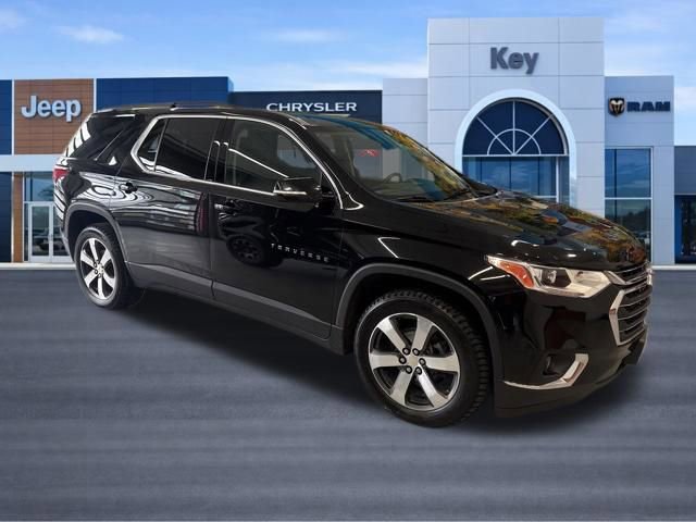 Used 2019 Chevrolet Traverse LT w/ LT Premium Package AWD/4WD image 9