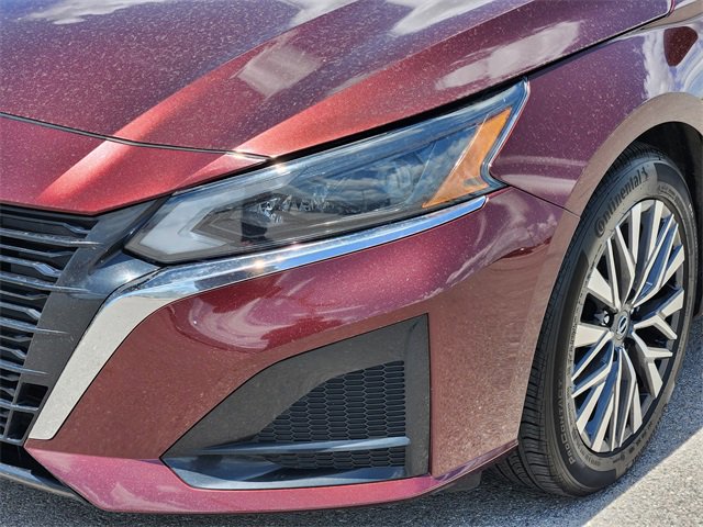 Used 2024 Nissan Altima 2.5 SV image 10