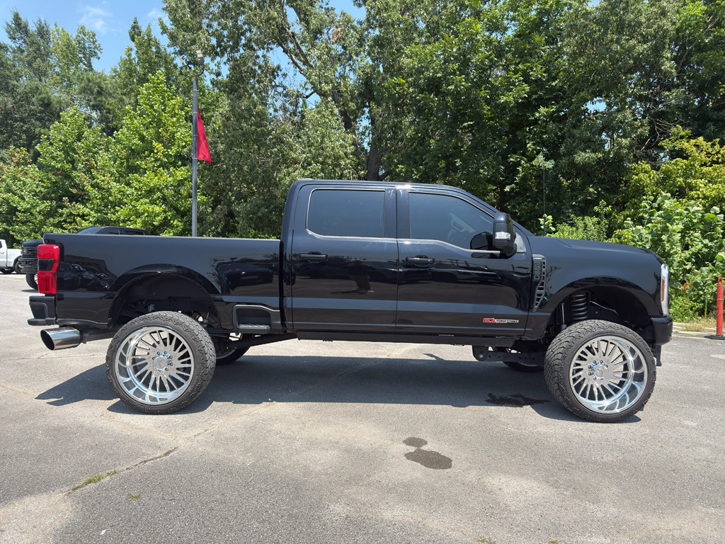 Used 2024 Ford F250 Lariat w/ Lariat Ultimate Package AWD/4WD image 8