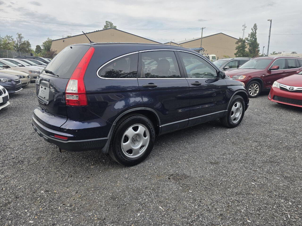 Used 2011 Honda CR-V LX image 10