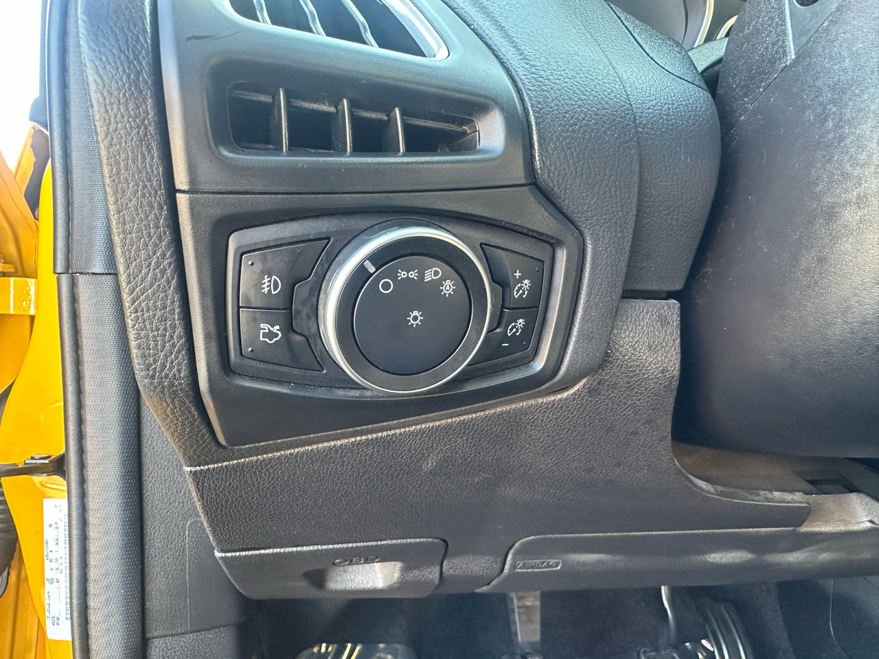 Used 2016 Ford Focus ST w/ Equipment Group 401A image 31