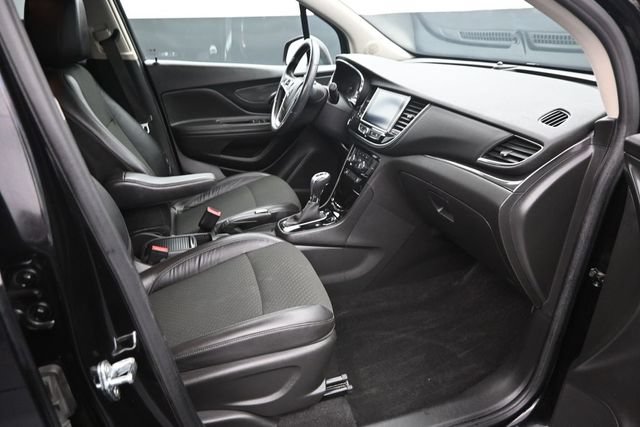 Used 2017 Buick Encore Sport Touring AWD/4WD image 22
