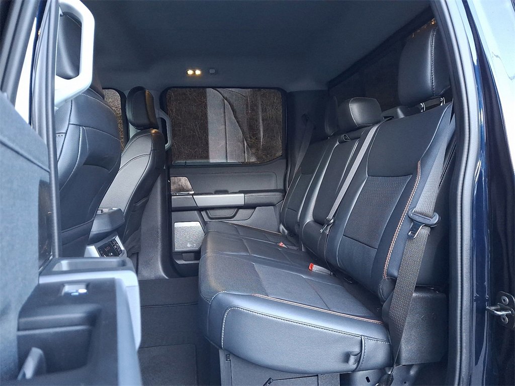 Used 2024 Ford F350 Lariat w/ Chrome Package image 10