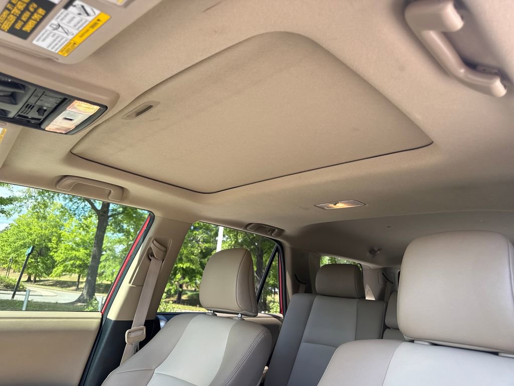 Used 2020 Toyota 4Runner SR5 Premium w/ Moonroof Package image 28