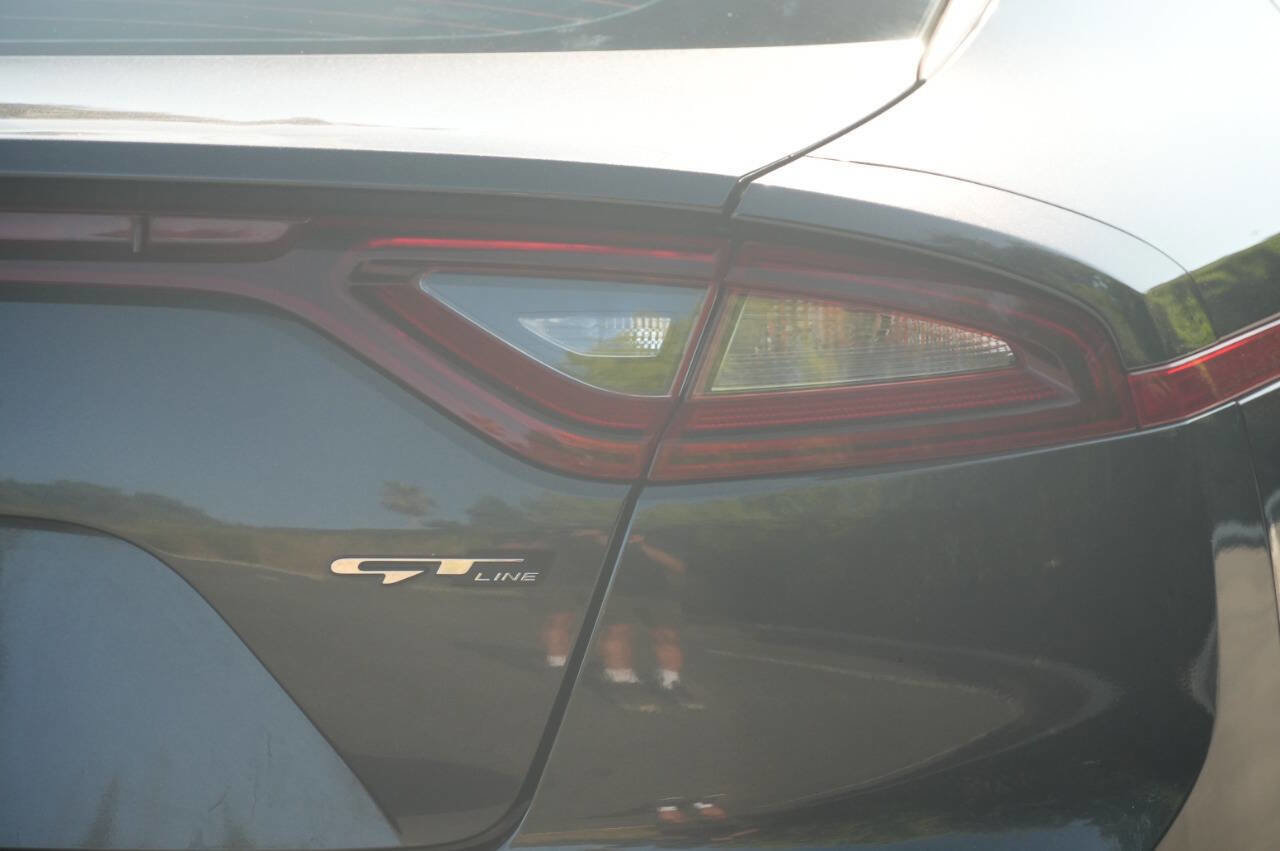 Used 2021 Kia Stinger GT-Line image 8