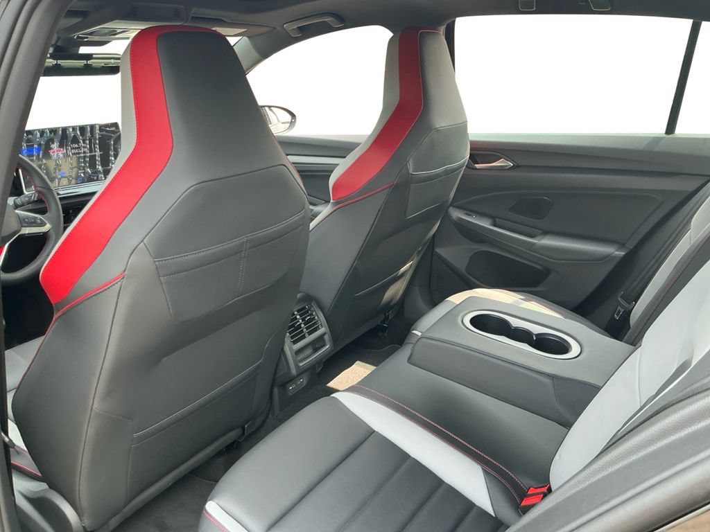 New 2026 Volkswagen GTI SE FWD image 22