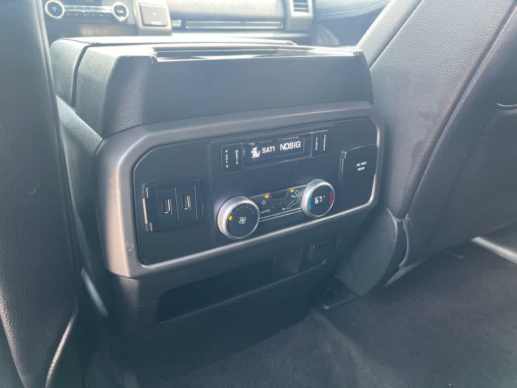 Used 2020 Ford Expedition Max XLT w/ Equipment Group 202A AWD/4WD image 24